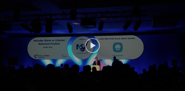 創(chuàng)高榮膺2013英國安防展入侵報警器產(chǎn)品年度最佳產(chǎn)品獎-英國伯明翰頒獎典禮現(xiàn)場